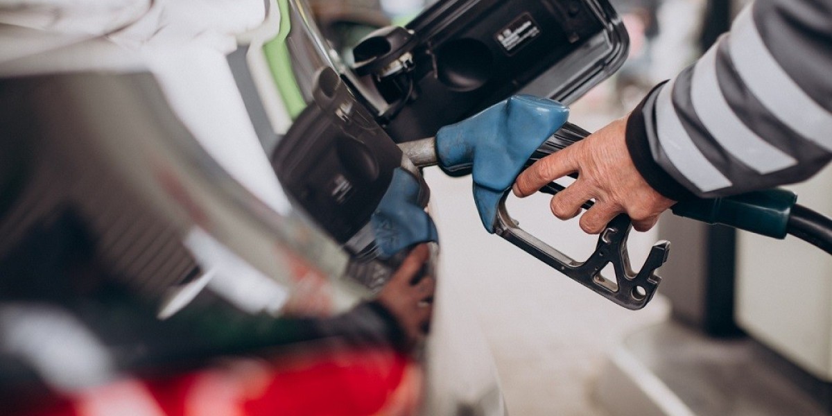 The Evolution of Fuel Service: From Gas Stations to Fuel Delivery Companies