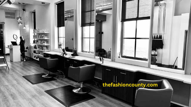 Unlocking Success: 5 Strategies for Private Salons to Outshine Chain Salons