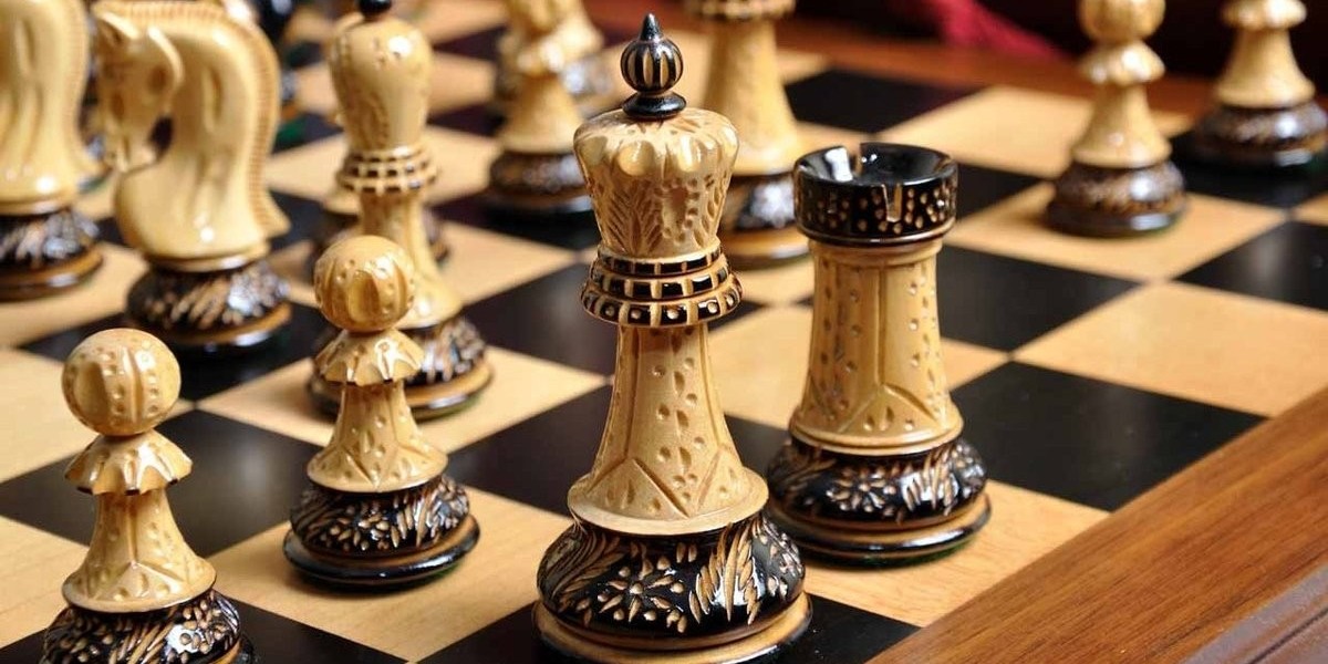 Strategic Brilliance Unleashed: Valery Filippov - Chess Coach Prodigy