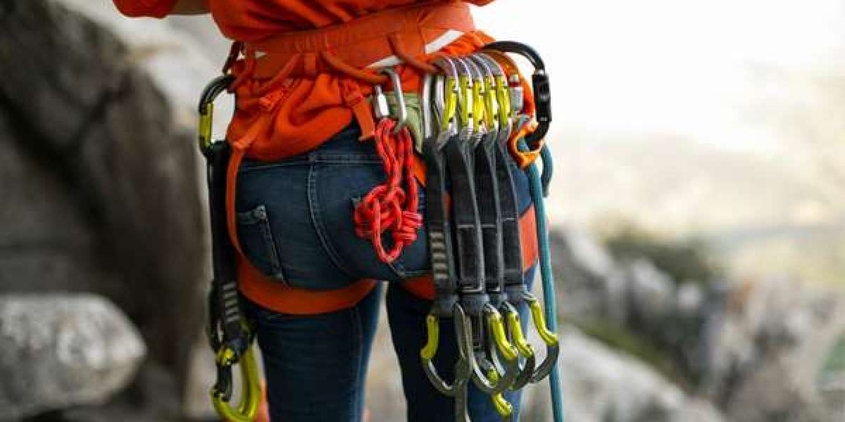 Los desafíos de la escalada de alta montaña. Enfrenta la altitud extrema