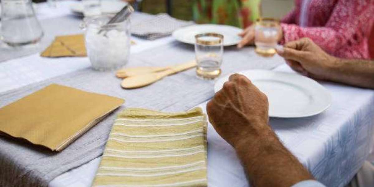 Mastering the Details: Choosing the Right Size Tablecloth for a 16 Square Table