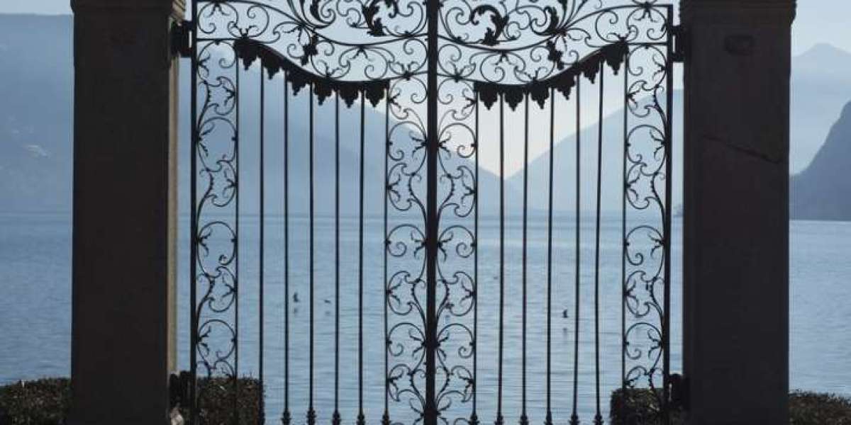 Beyond Boundaries: Rod Iron Gates Redefining Entrance Aesthetics