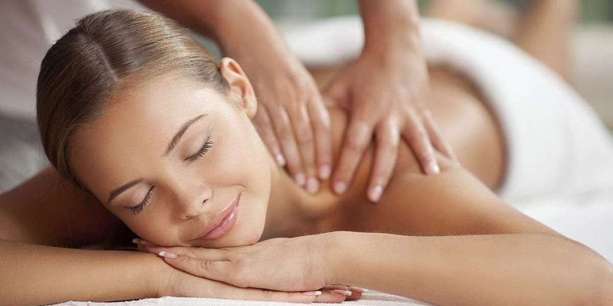 Experience the Best Massage Therapy Services in Surrey from Legend Physiotherapy and Improve Your Well-Being.