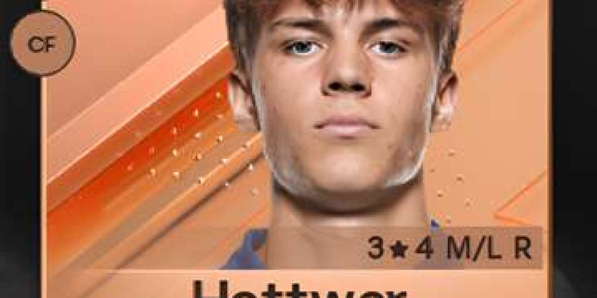 Score with Julian Hettwer: Mastering FC 24 Player Card Acquisitions