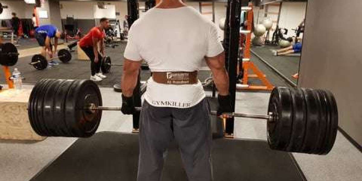 The Benefits of Using Custom Weightlifting Belts for Your Fitness Journey