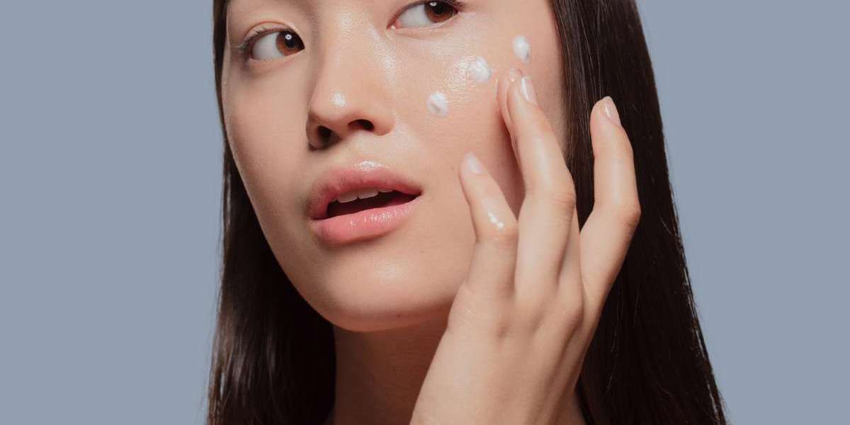 How to Incorporate Vita Glow Night Cream into Your Skincare Routine