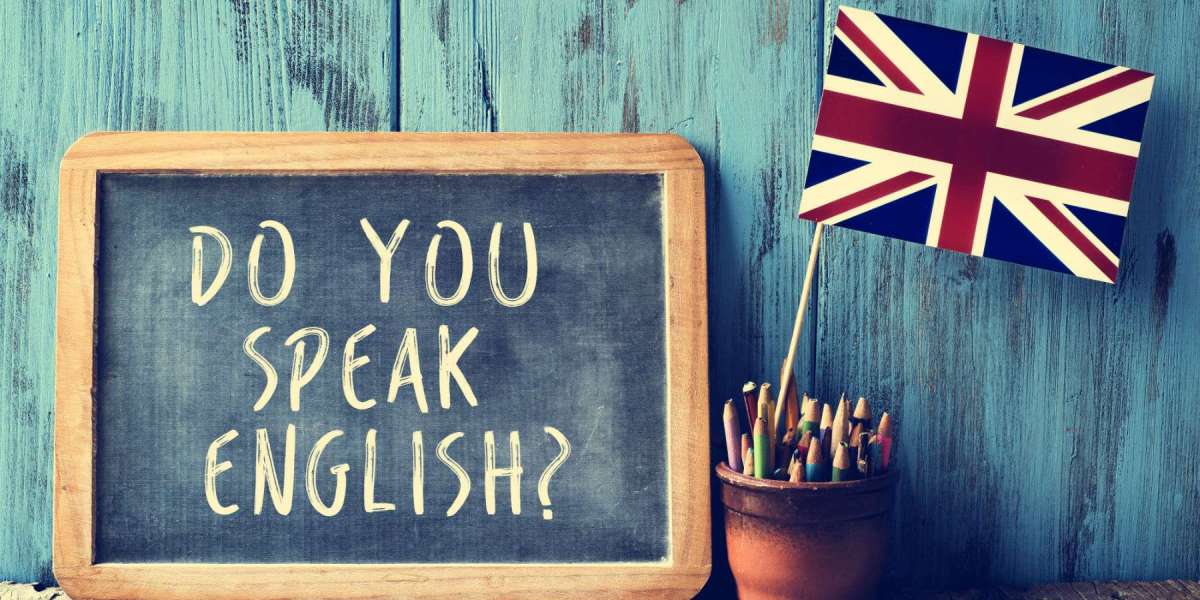 Spoken English Course in Lahore: Mastering the Language of Global Communication