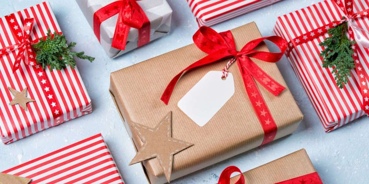 Transform Your Gifting Experience With Stylish Christmas Boxes