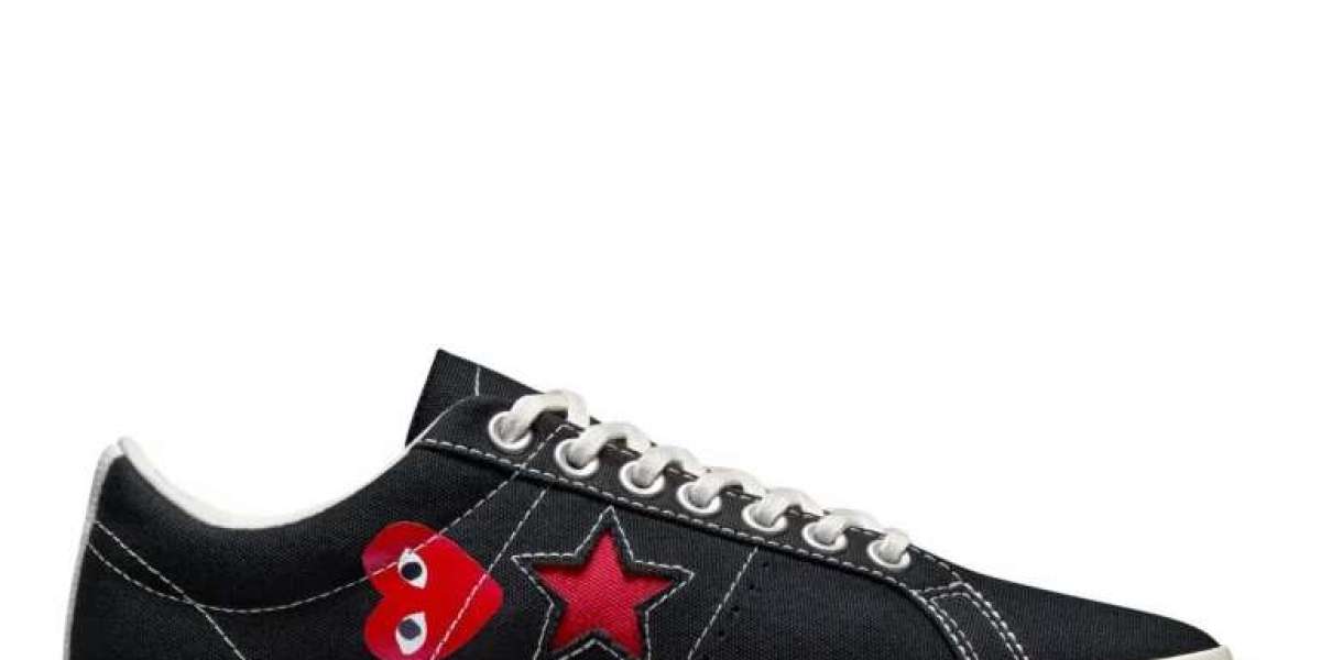 CDG Shoes: A Fusion of Art, Fashion, and Functionality