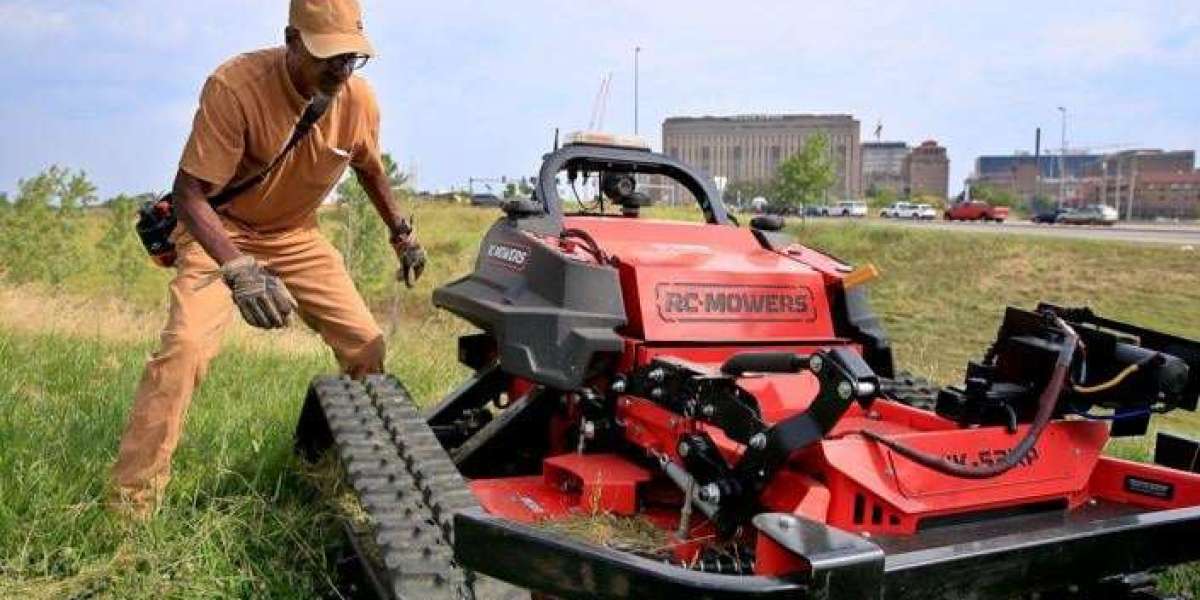 The Ultimate Guide to Choosing the Best Lawn Mower for Your Needs